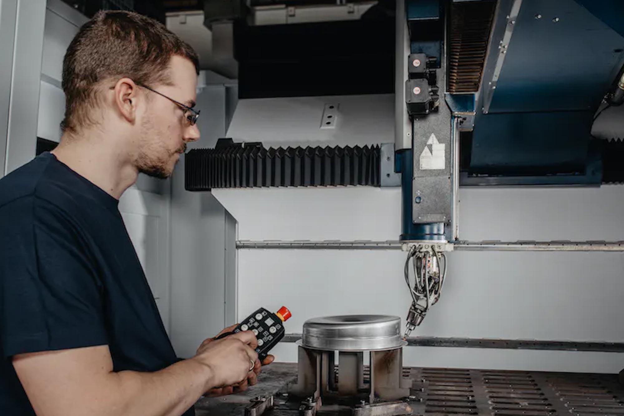 07-laserschneiden_0000_Ebene 1